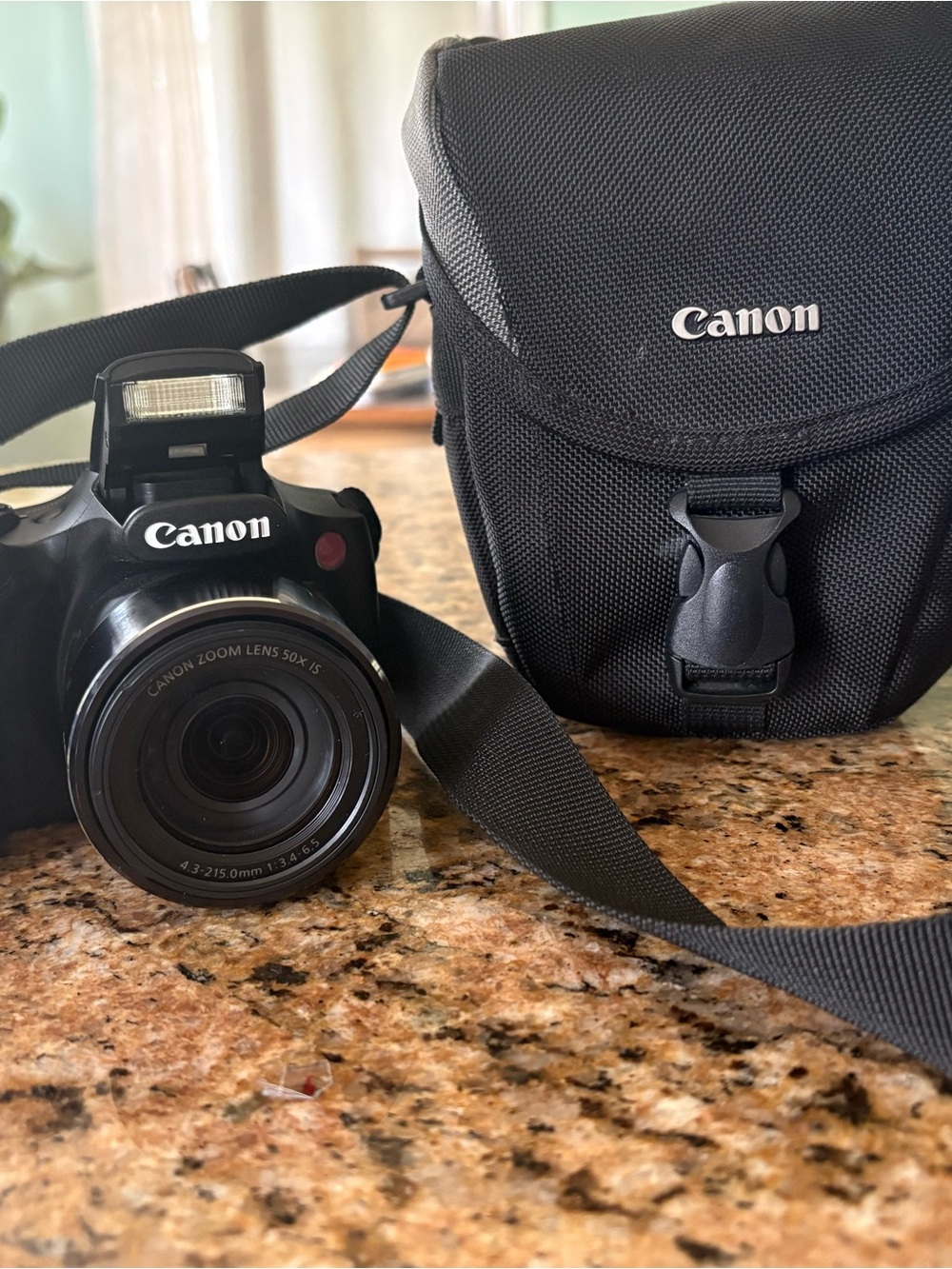 Canon Black Digital Bridge Camera with Matching Carry Case